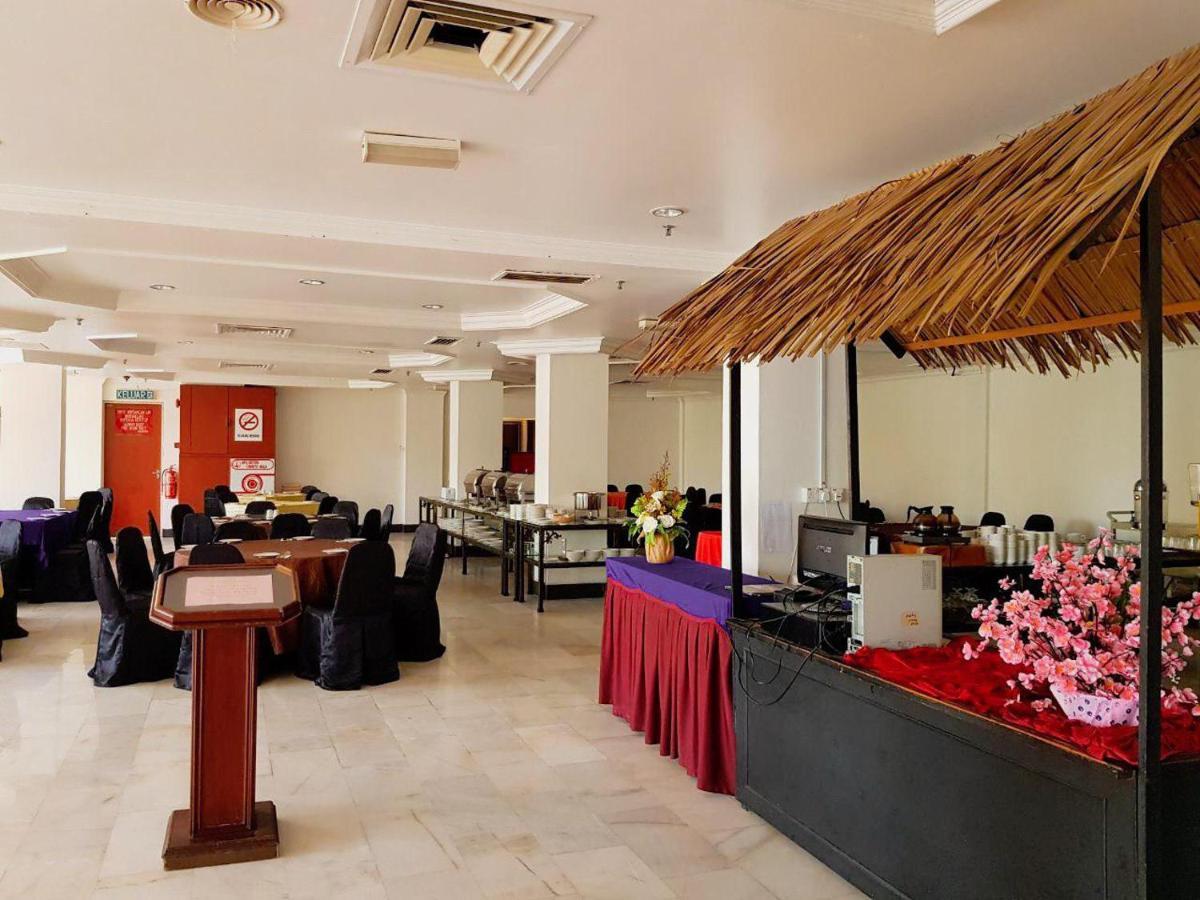 Hotel Grand Crystal Alor Setar Ngoại thất bức ảnh