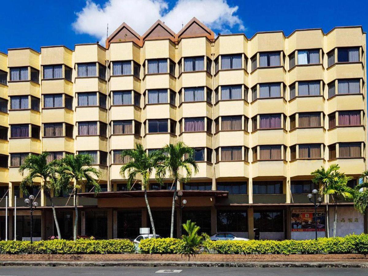 Hotel Grand Crystal Alor Setar Ngoại thất bức ảnh
