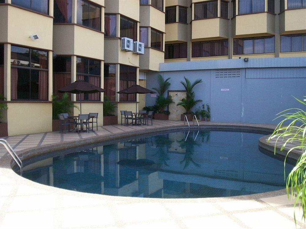 Hotel Grand Crystal Alor Setar Ngoại thất bức ảnh